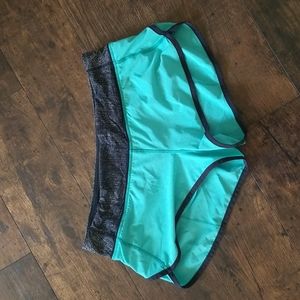 Lululemon speed up shorts size 6